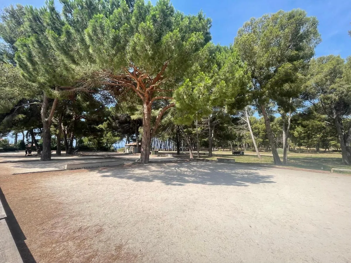 Superbe Studio Avec Terrasse Proximite Plage Saint-Mandrier-sur-Mer Apartment