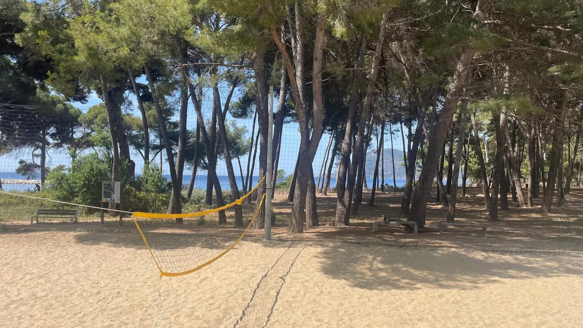 Superbe Studio Avec Terrasse Proximite Plage Saint-Mandrier-sur-Mer Apartment